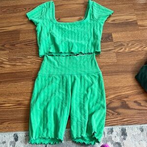 aerie woman’s 2 piece set